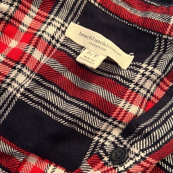 New Navy Red and white small flannel - Picture 2 of 6